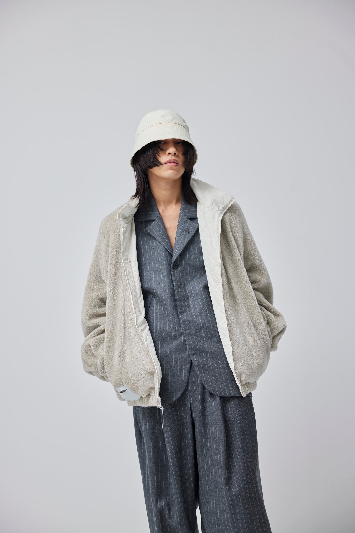LB23AW-BL03-PSK | ピンソニックリバーシブルパッディングブルゾン | IVORY