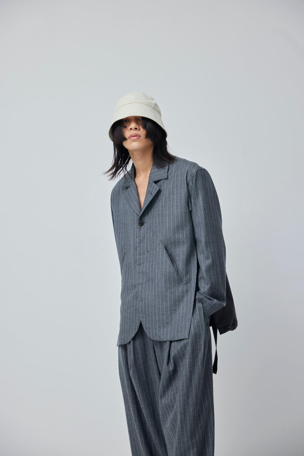 LB23AW-JK01-GST | バックパッディングホリデイジャケット | GRAY STRIPE