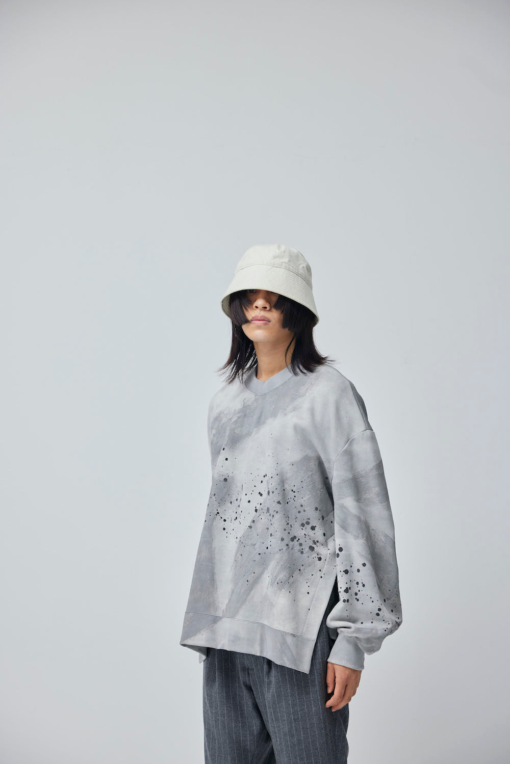 LB23AW-PO04-STC | 3D 石膏风格颜料套头衫 | CONCRETE