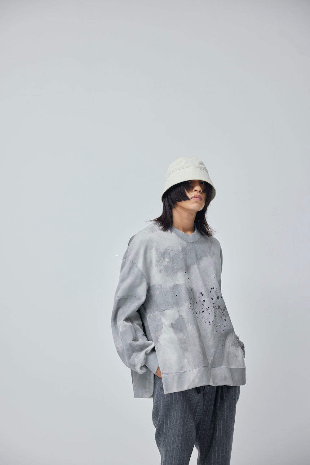 LB23AW-PO04-STC | 3D 石膏风格颜料套头衫 | CONCRETE