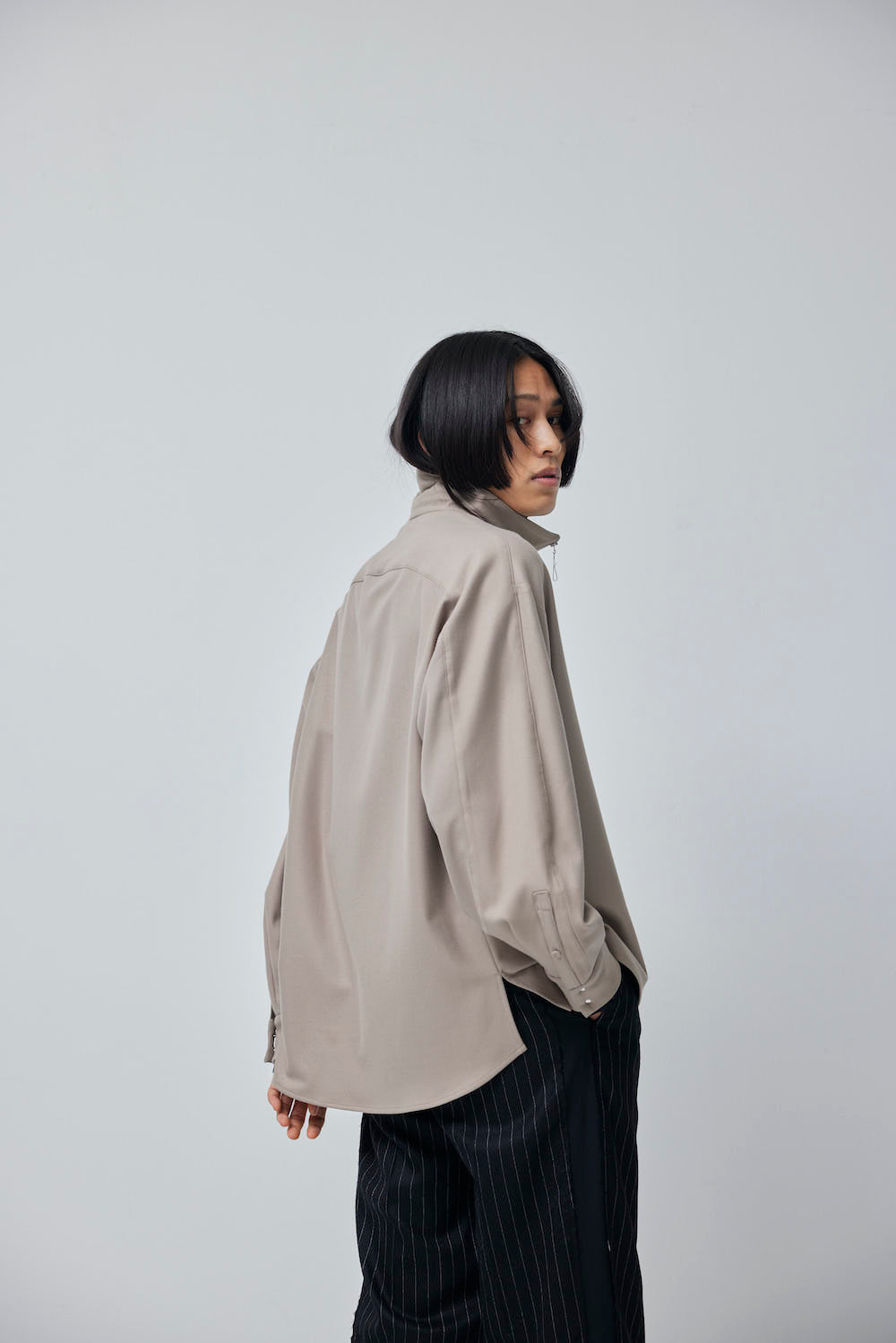 LB23AW-SHBL01-CWE-PL | ダブルカフストラックシャツジャケット | WOOD×BLACK