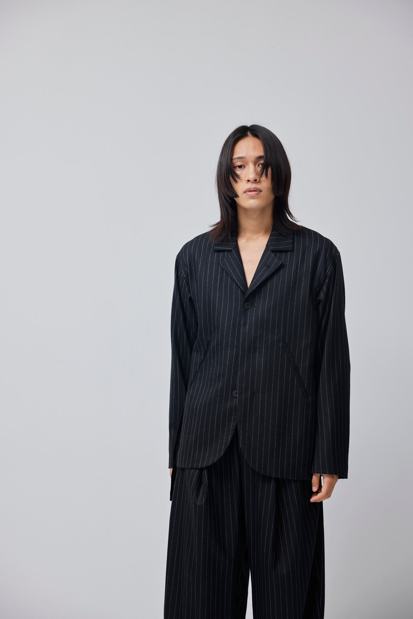 LB23AW-JK01-GST | バックパッディングホリデイジャケット | BLACK STRIPE
