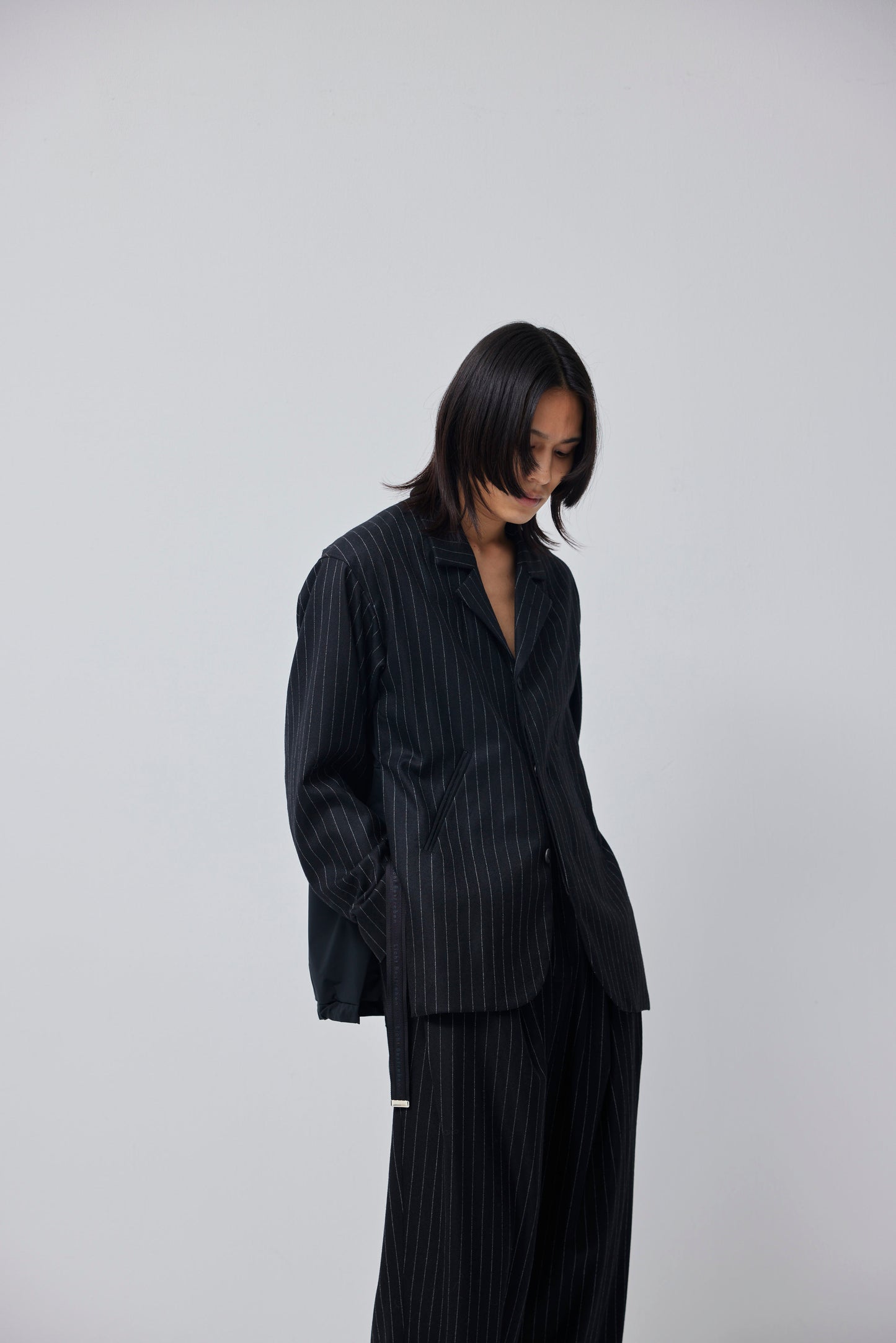 LB23AW-JK01-GST | バックパッディングホリデイジャケット | BLACK STRIPE