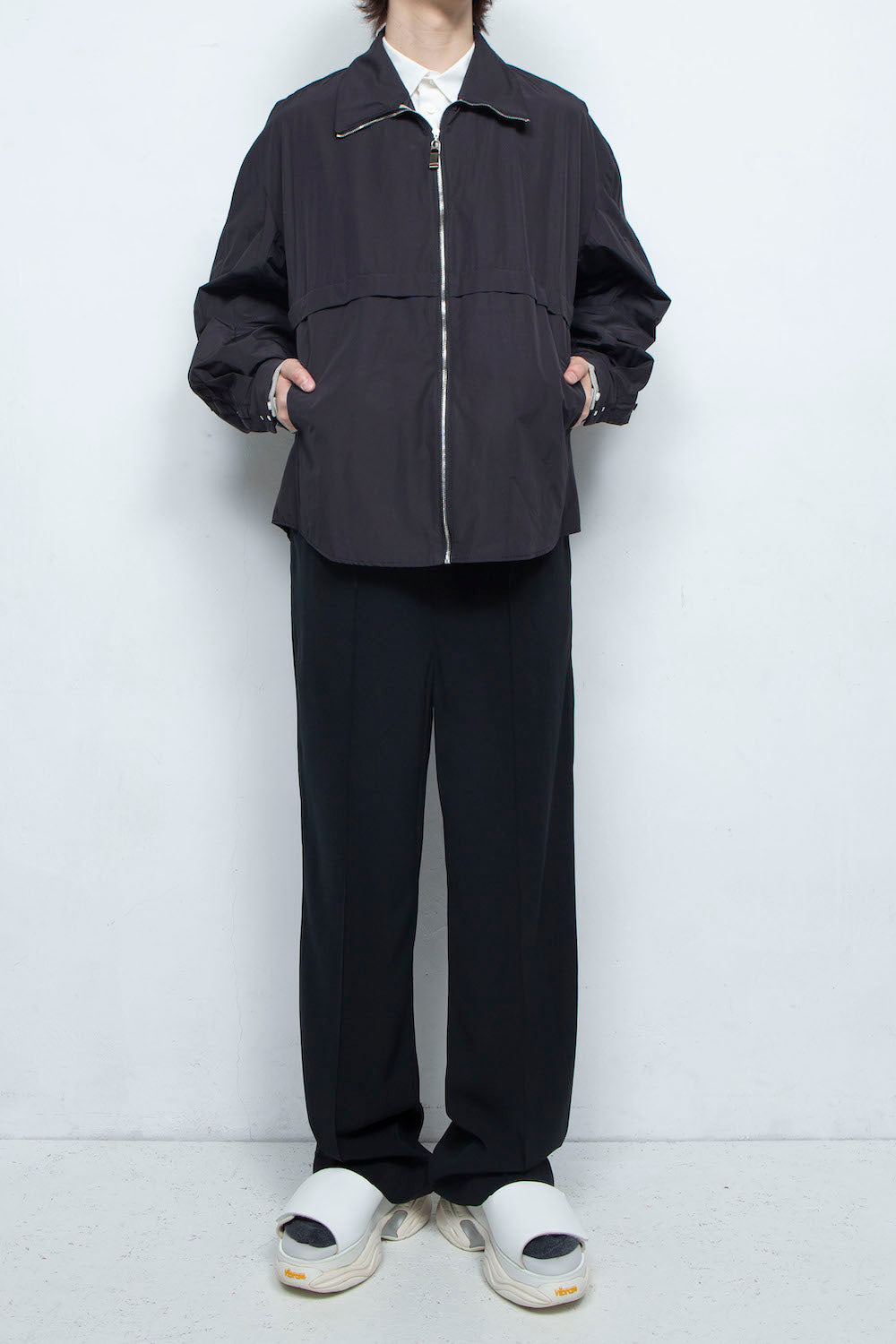 LB24SS-SHBL01-TFT | Powder Touch Taffeta Track Shirt Jacket | BLACK
