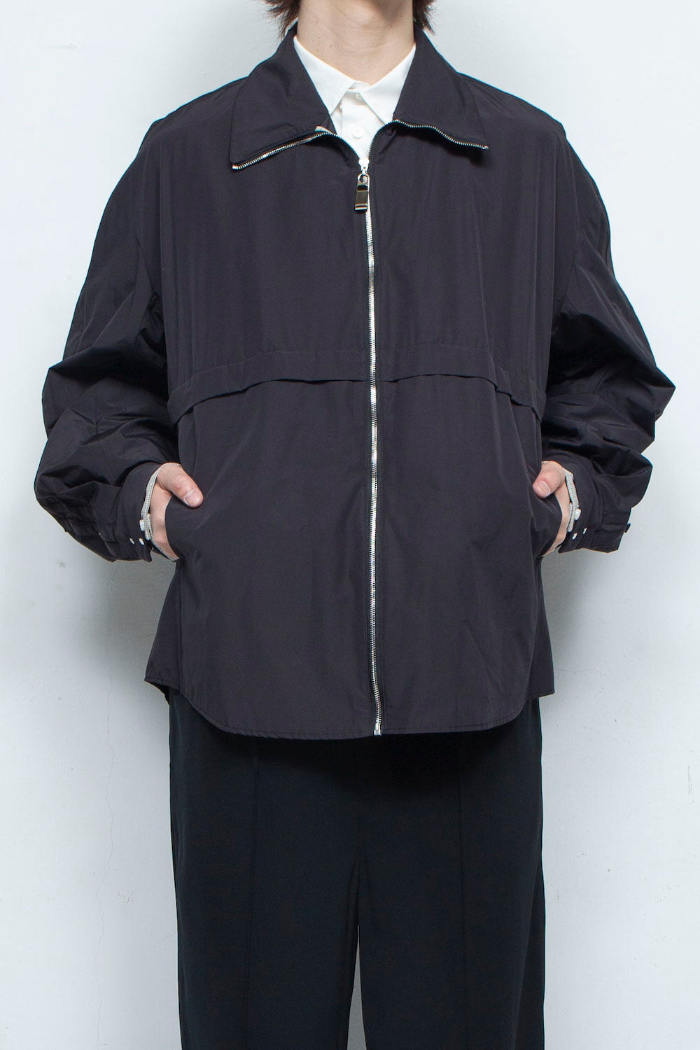 LB24SS-SHBL01-TFT | Powder Touch Taffeta Track Shirt Jacket | BLACK