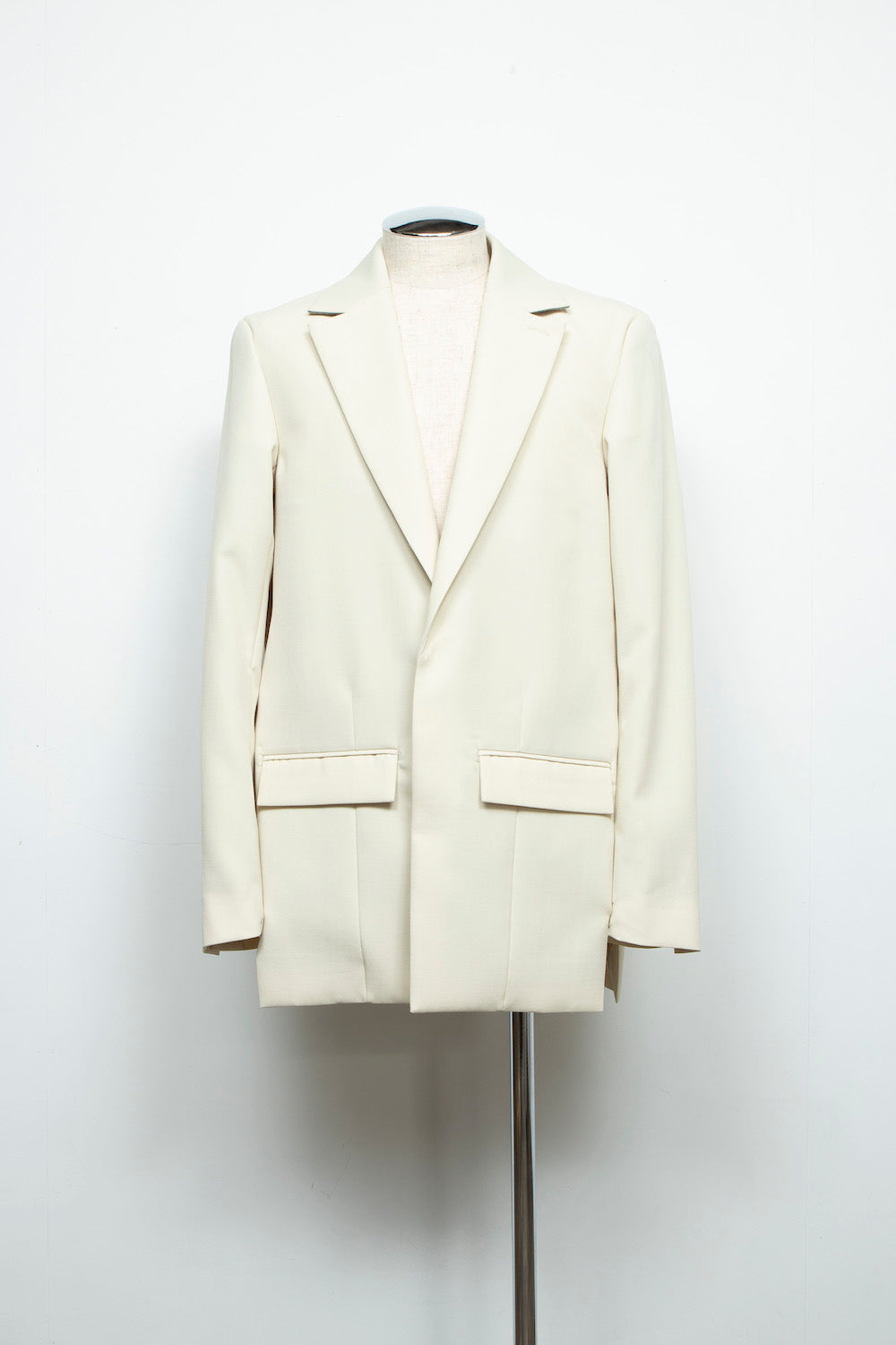LB24AW-JK06-ADK | サイドベントテーラードジャケット | IVORY