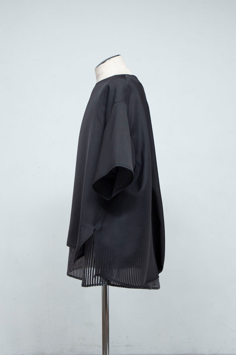 LB24SS-PO06-ETR | 船领人造层套头衫 |
