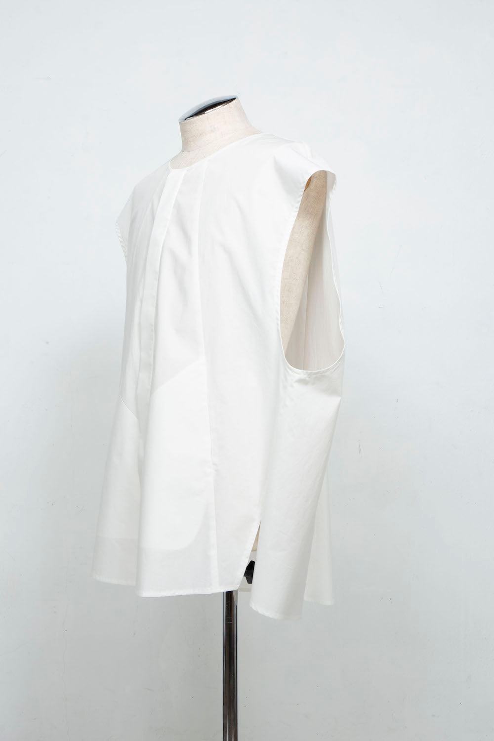 〈再入荷〉LBLM-ESSH01 | ノースリーブインナーブラウス | WHITE