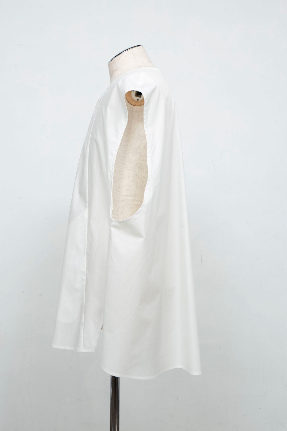 〈再入荷〉LBLM-ESSH01 | ノースリーブインナーブラウス | WHITE