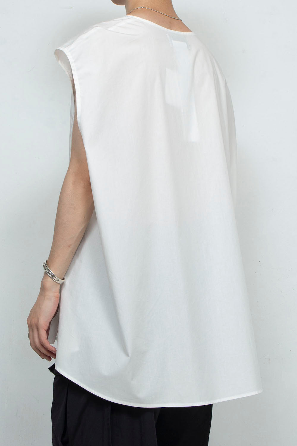 〈再入荷〉LBLM-ESSH01 | ノースリーブインナーブラウス | WHITE