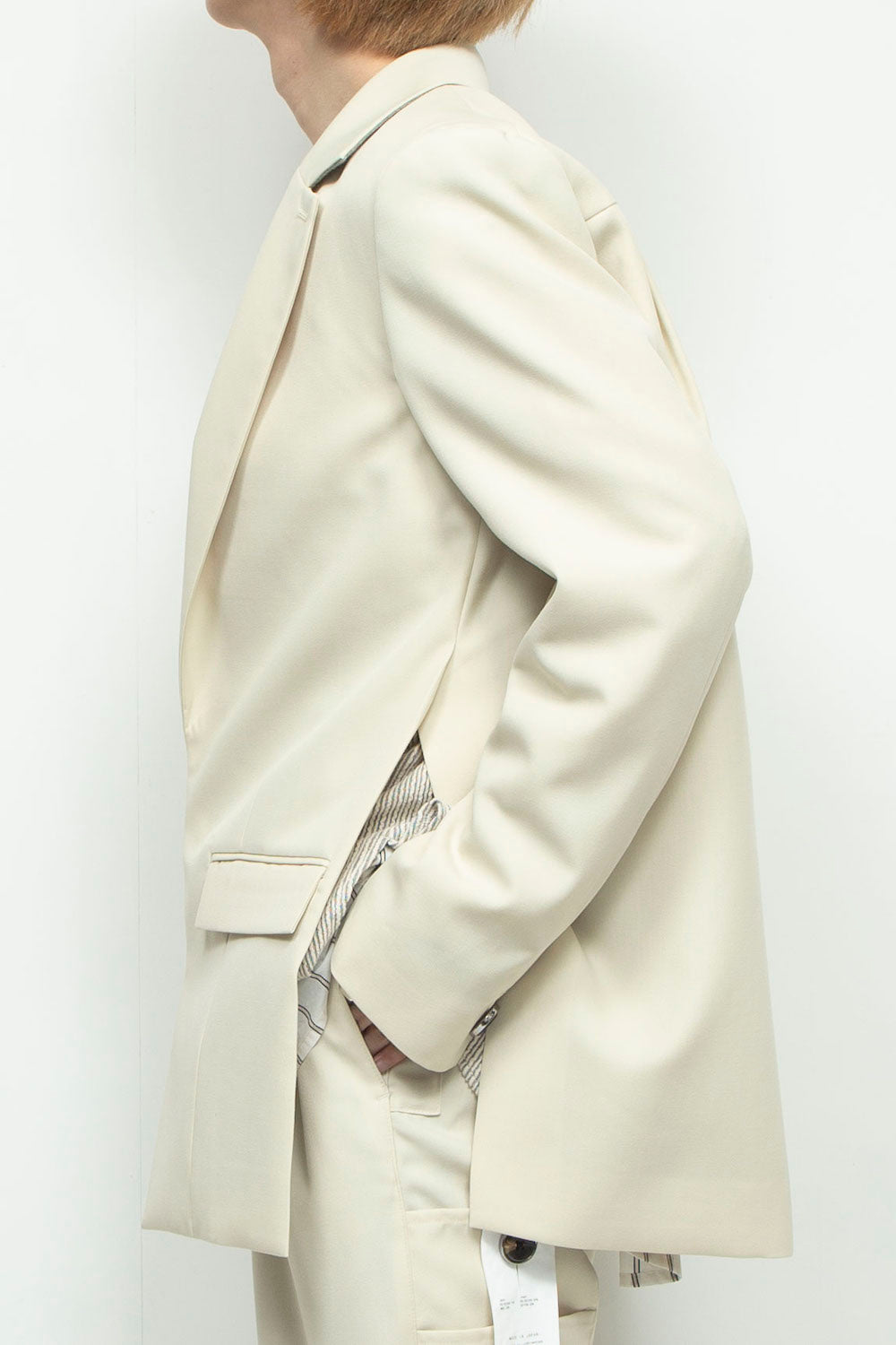 LB24AW-JK06-ADK | サイドベントテーラードジャケット | IVORY