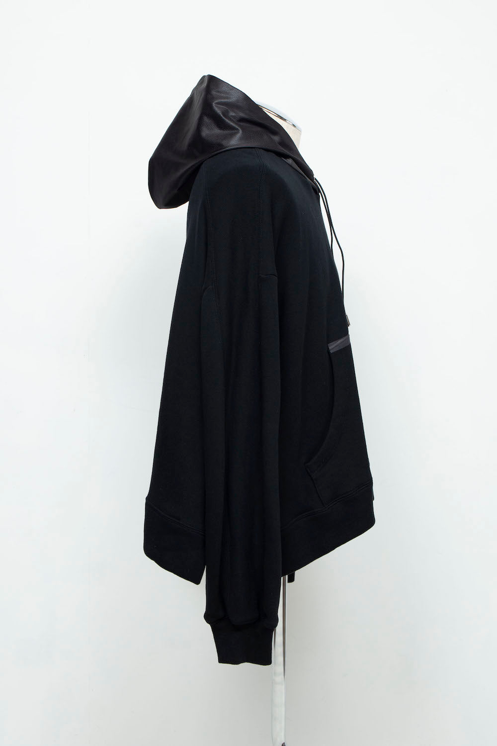 LB24AW-PK01-YGEMB | 贴胶辅助组合连帽衫 |