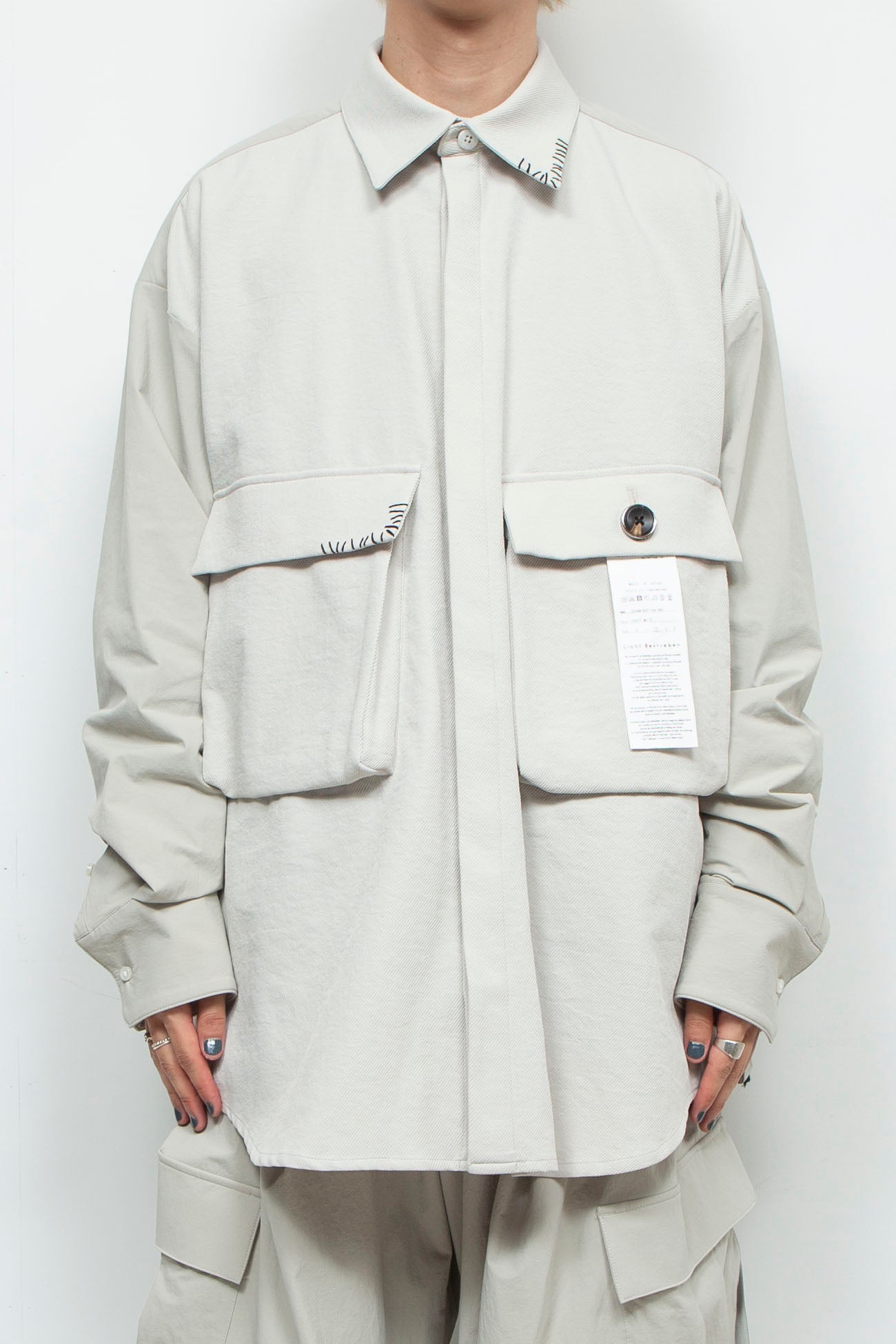 LB24AW-SH07-PAK-NBG | 手工缝制 CPO 衬衫夹克 | 霜白色