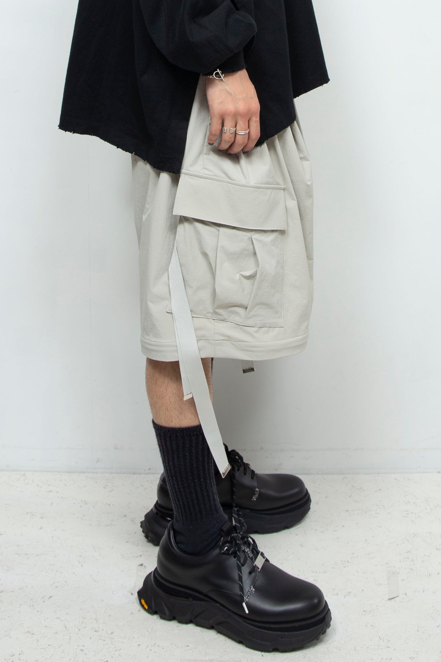 LB24AW-PT05-NBG | Onibegie 可拆卸工装裤 | 霜白色
