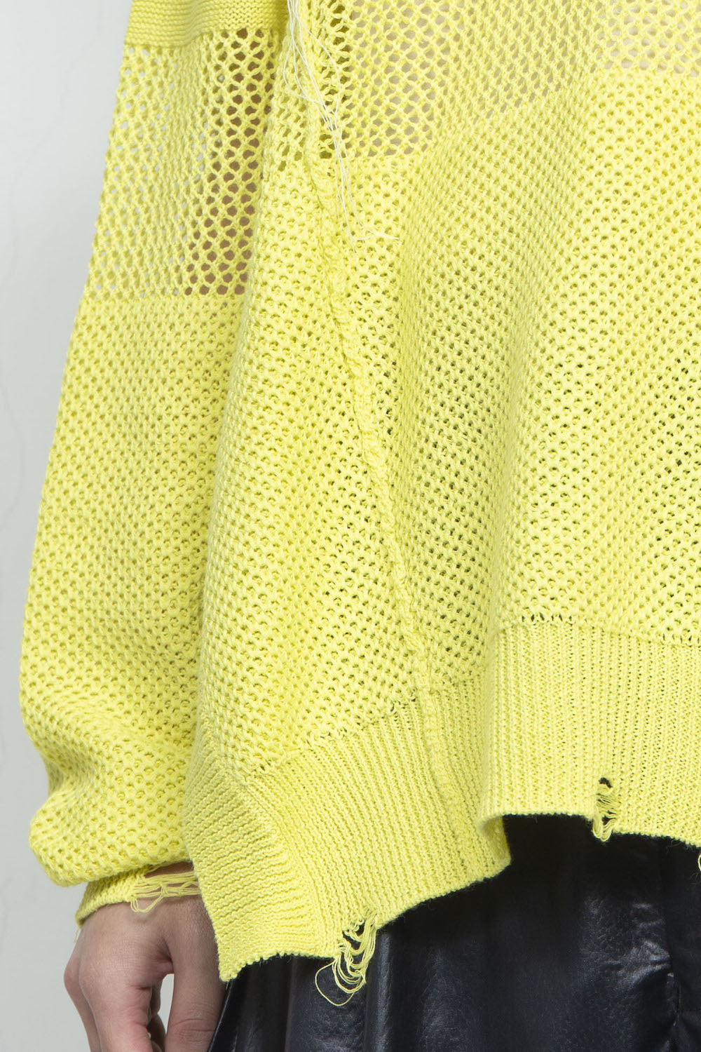 LB25SS-KNTE03 | Hand-stitched crushed summer knit | YELLOW