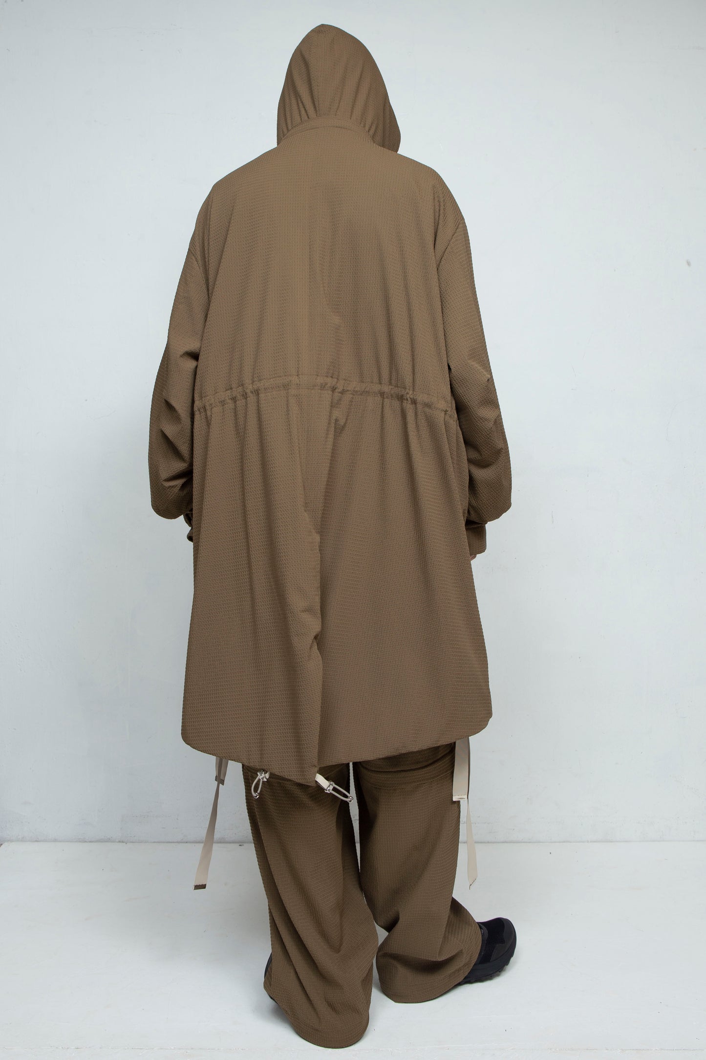 LB25SS-FC01-DTA | 'TORAY' Dot Air®︎ フィッシュテールスプリングコート | OLIVE