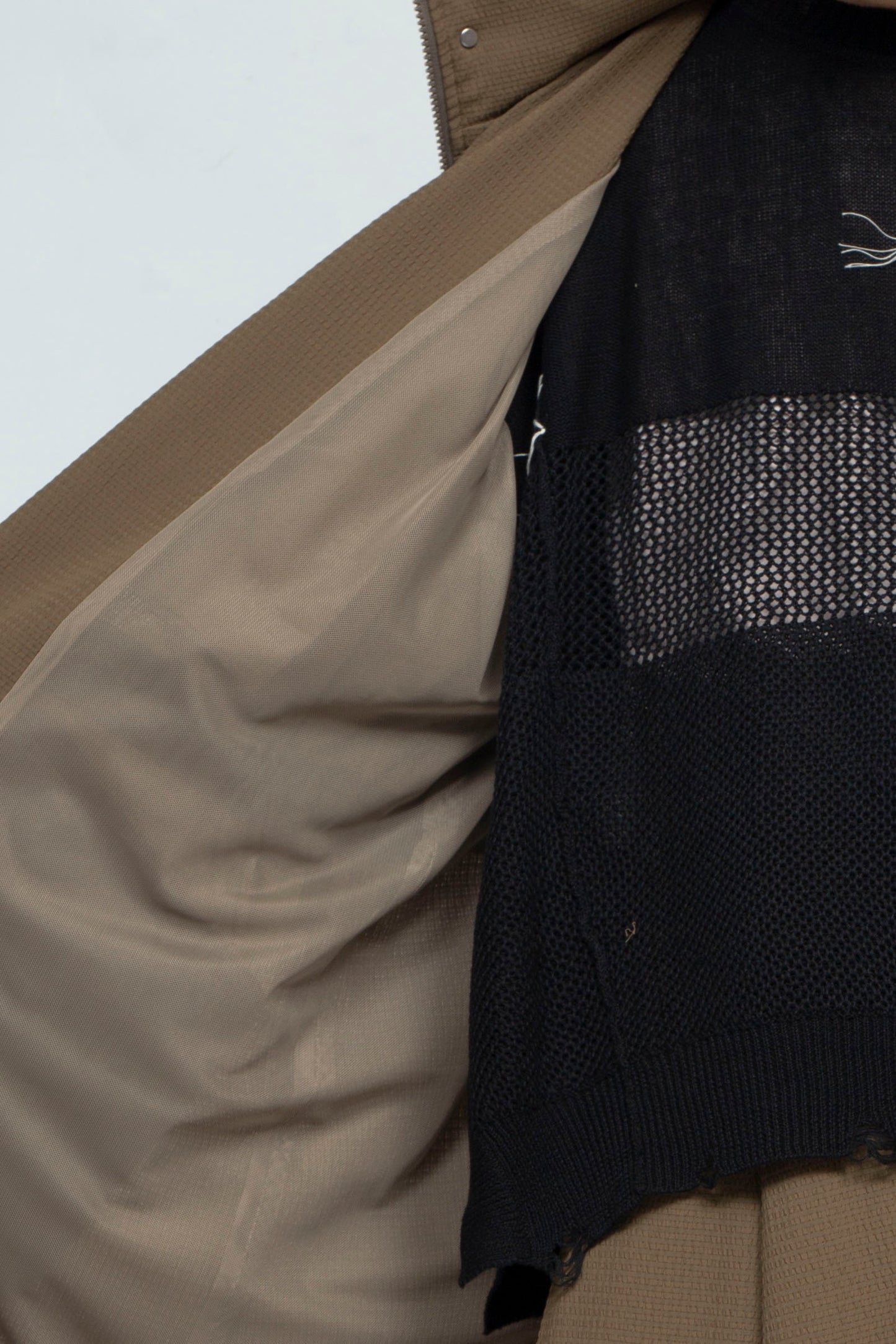 LB25SS-FC01-DTA | 'TORAY' Dot Air®︎ フィッシュテールスプリングコート | OLIVE