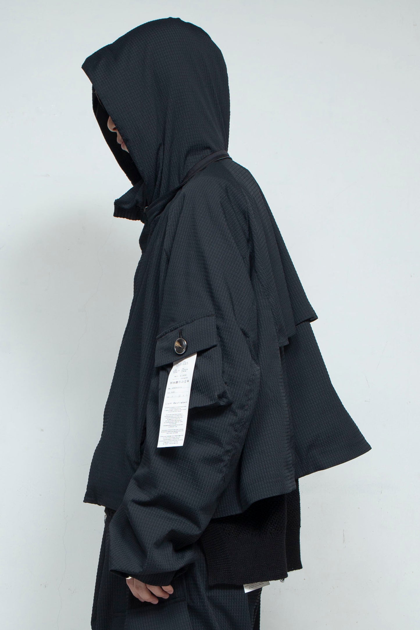 LB25SS-BL03-DTA | 'TORAY' Dot Air®︎ クロップドフードブルゾン | BLACK