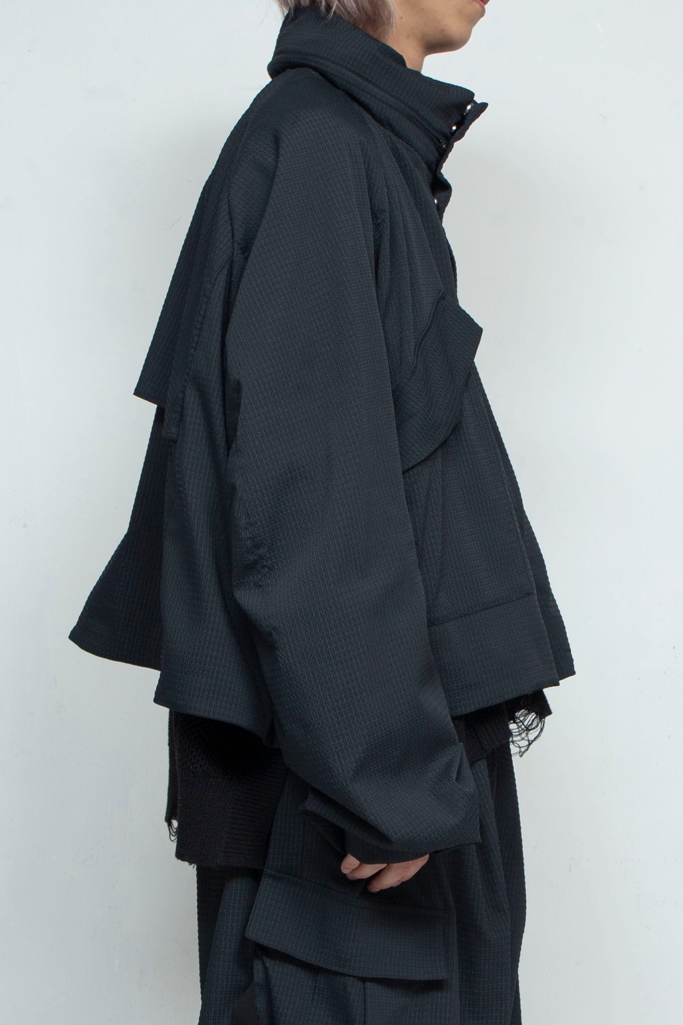 LB25SS-BL03-DTA | 'TORAY' Dot Air®︎ クロップドフードブルゾン | BLACK