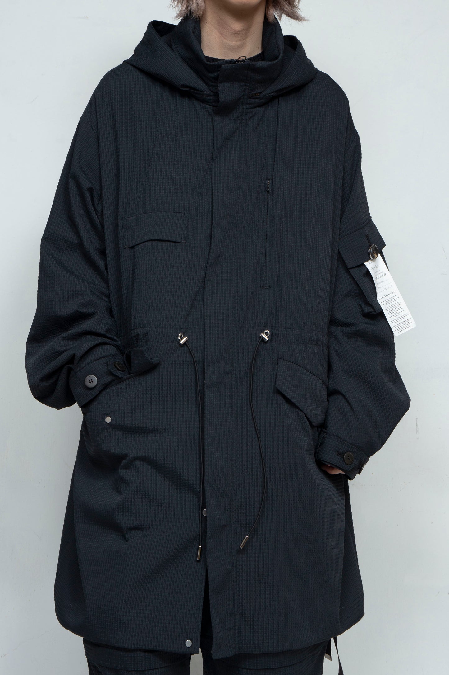 LB25SS-FC01-DTA | 'TORAY' Dot Air®︎ フィッシュテールスプリングコート | BLACK
