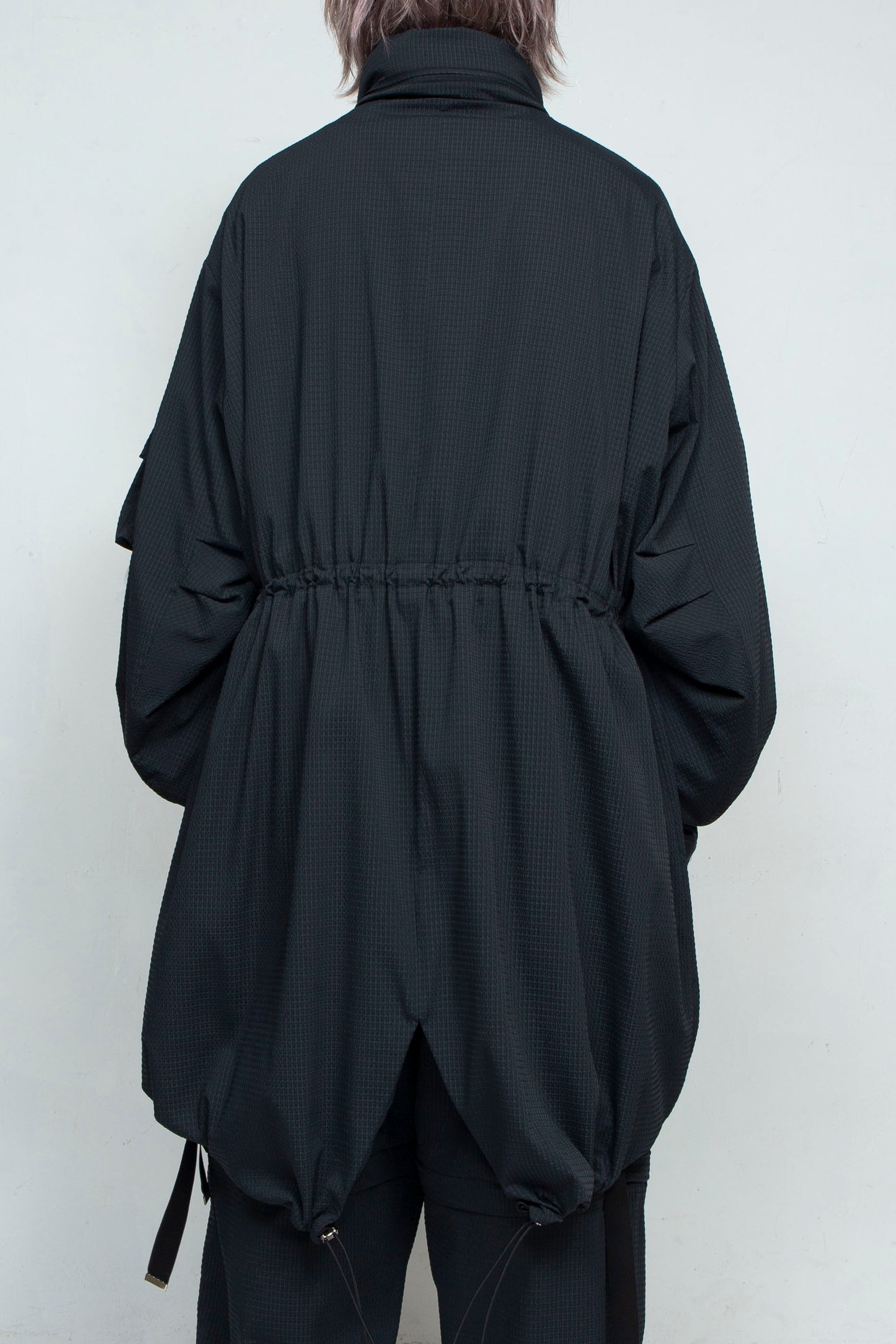 LB25SS-FC01-DTA | 'TORAY' Dot Air®︎ フィッシュテールスプリングコート | BLACK