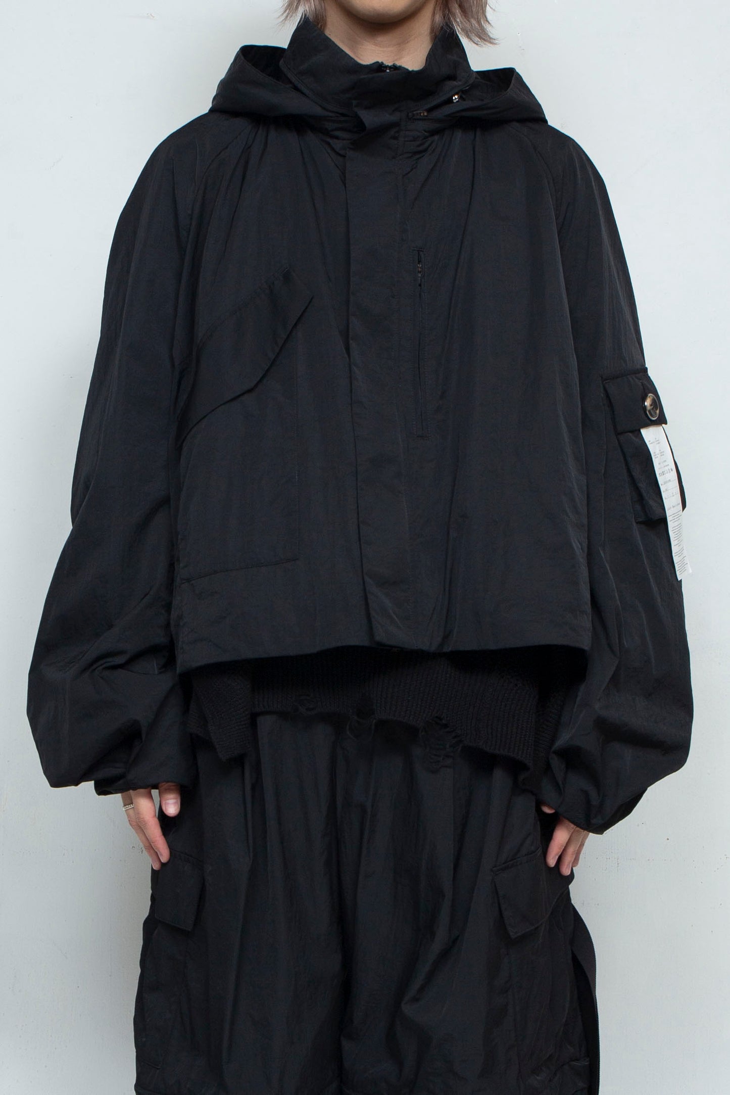 *Limited Fabric* LB25SS-BL03-HCVN | VINTAGE NYLON CROPPED HOODED BLOUSE | BLACK