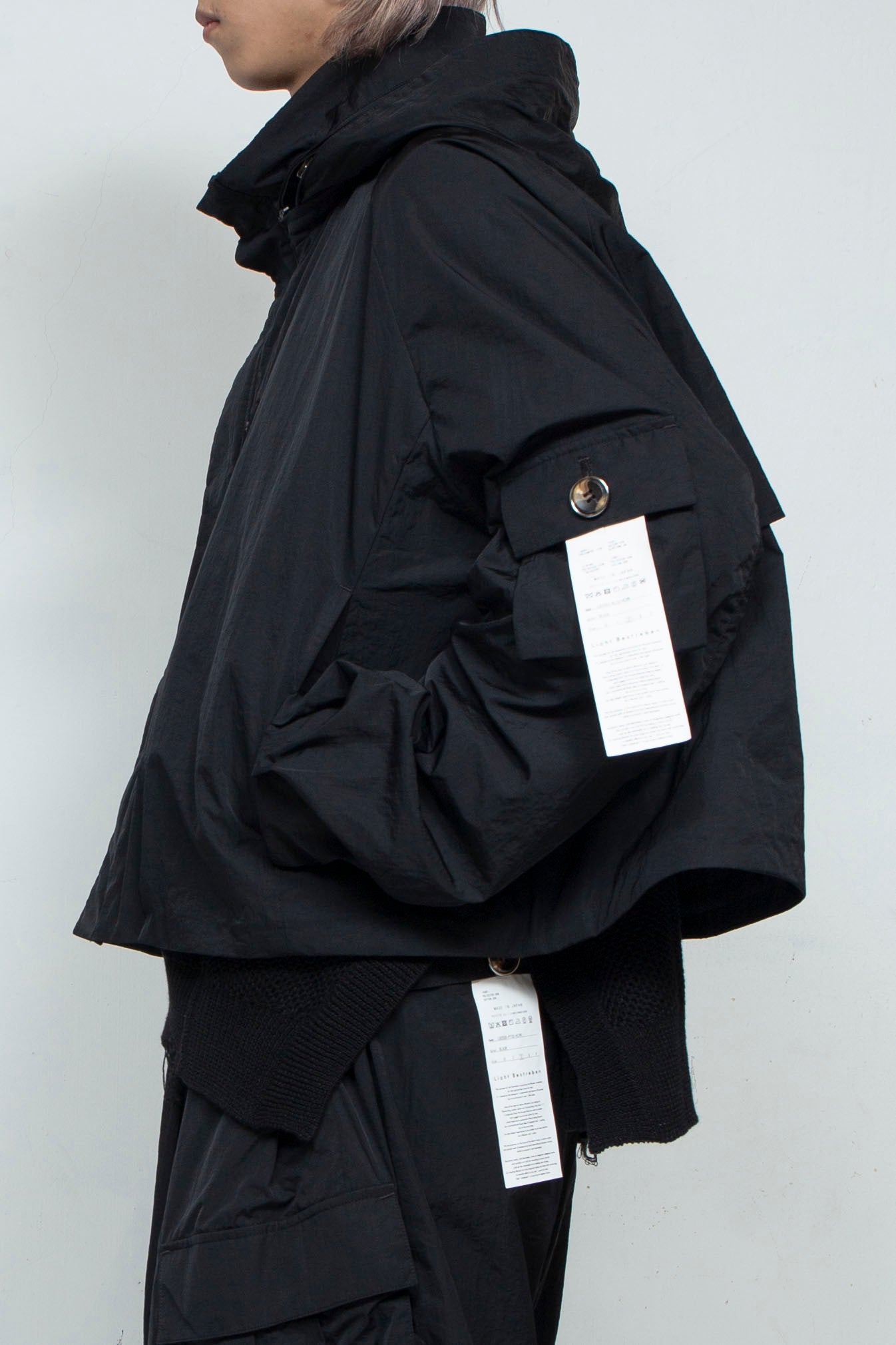 *Limited Fabric* LB25SS-BL03-HCVN | VINTAGE NYLON CROPPED HOODED BLOUSE | BLACK