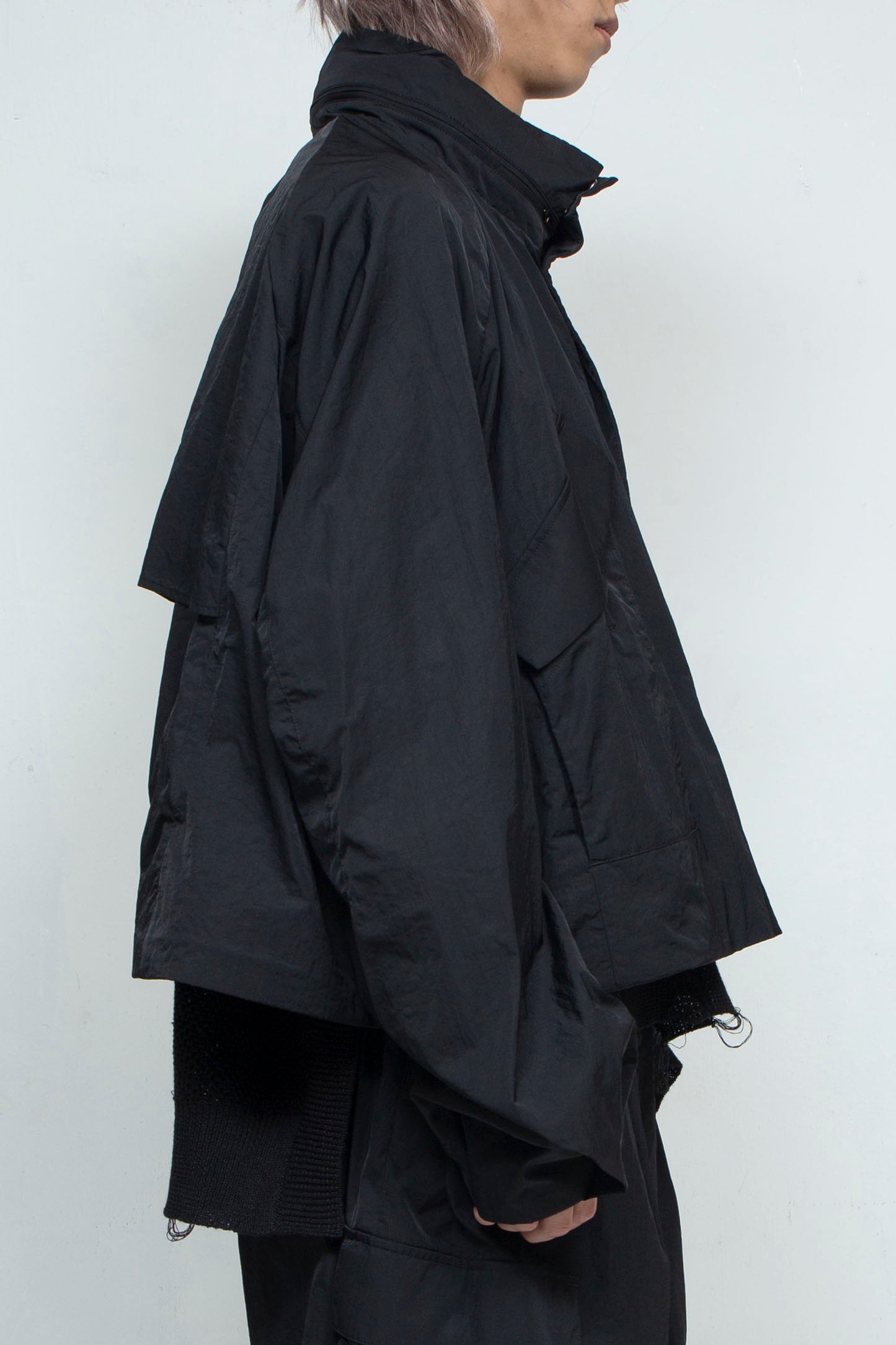 *Limited Fabric* LB25SS-BL03-HCVN | VINTAGE NYLON CROPPED HOODED BLOUSE | BLACK