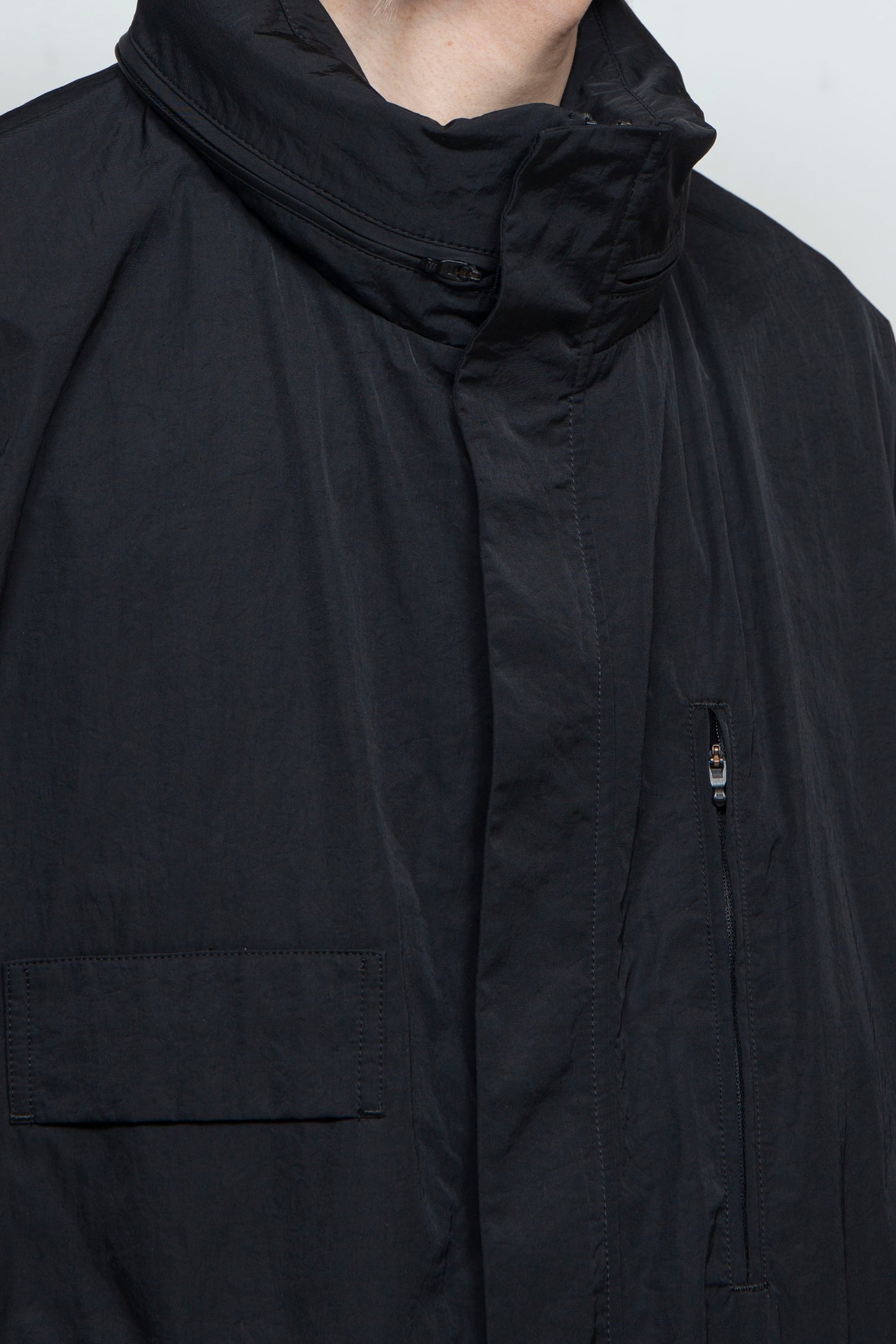 <last>
*Limited Edition Fabric* LB25SS-FC01-HCVN | Vintage Nylon Fishtail Spring Coat | Black</last>