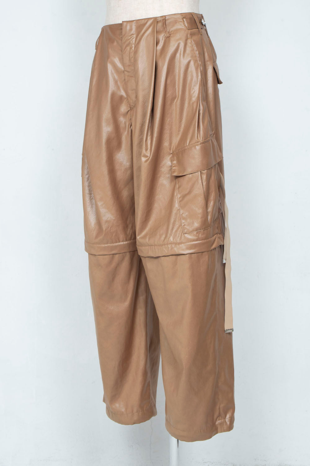 <LAST 1点> LB25SS-PT05-FFL | FAKE-FAKE LEATHER Ⅱ デタッチャブルカーゴパンツ | BROWN