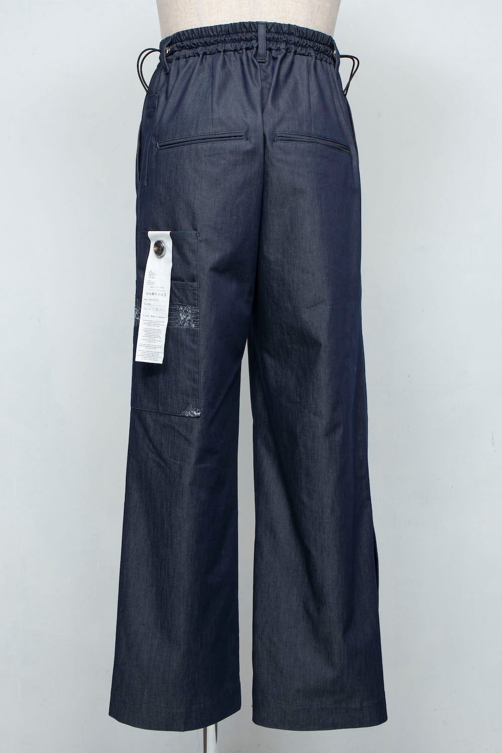 <LAST 1点>
LB25SS-PT07-DDI | COOLMOTION®️ダメージエンブロイダリーデニムペイントトラウザー | NAVY
