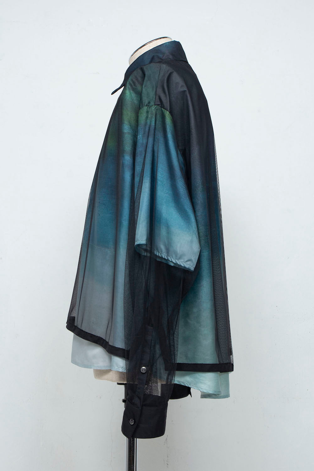 LB25SS-SH08-RCT-LSC | Original graphic 3D layered blouse | COLD LANDSCAPE