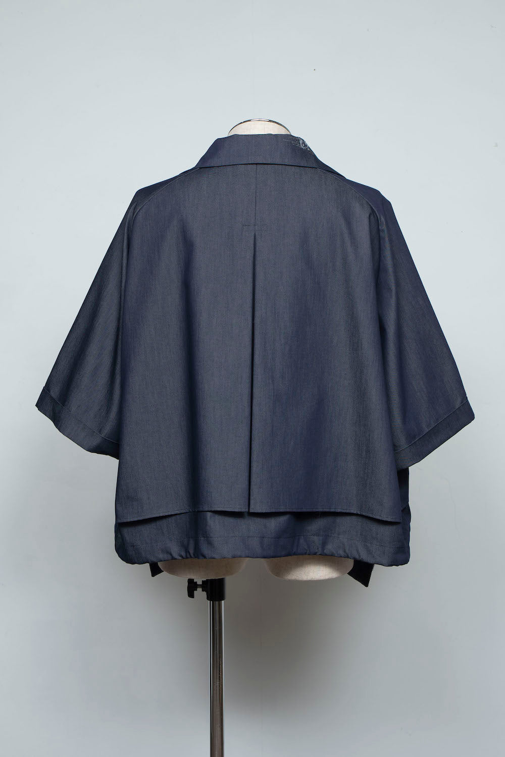 LB25SS-SH09-DDI | COOLMOTION®️ Short Trench Half Sleeve Jacket | NAVY