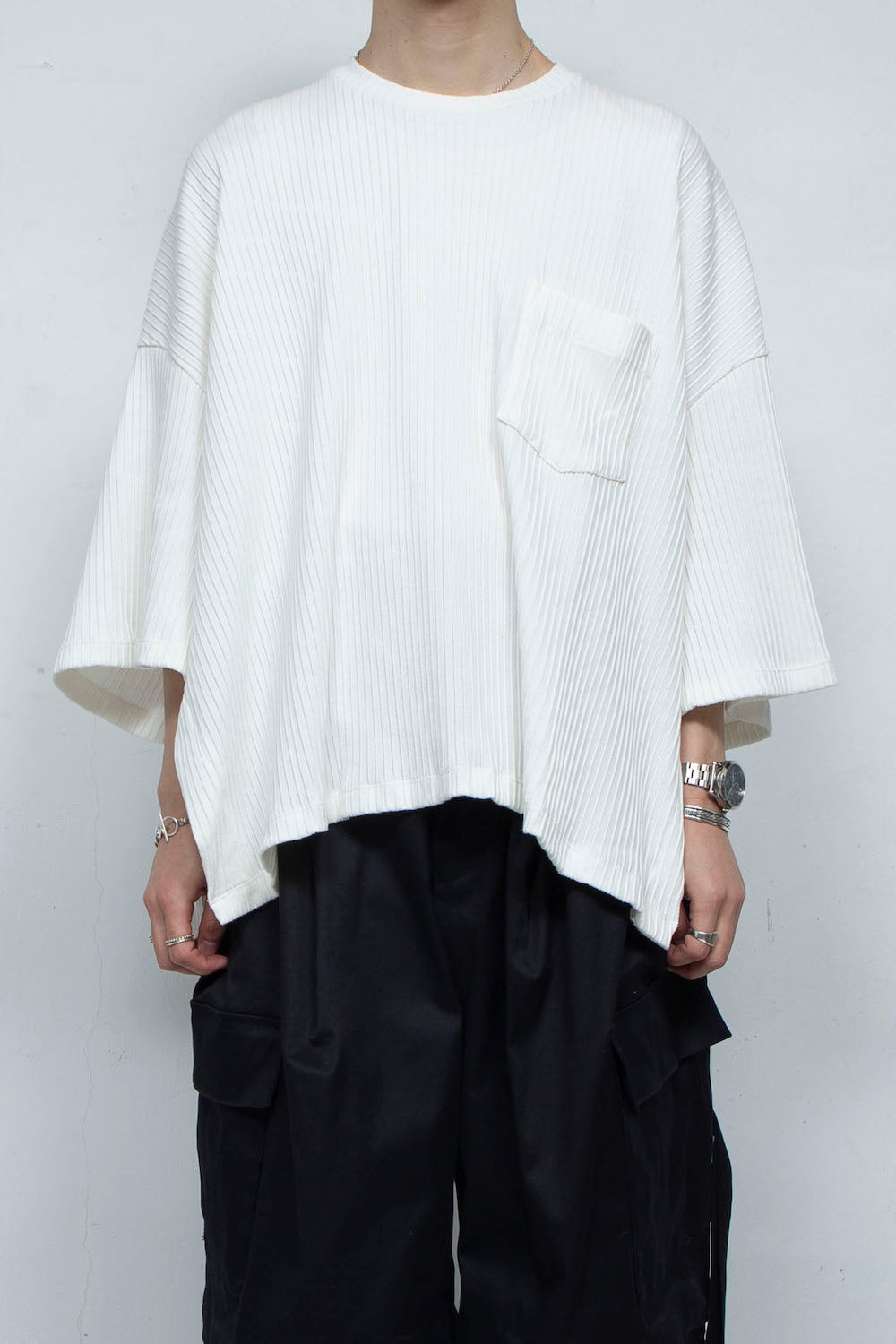 LB24SS-TE09-CPR-PL | 褶皱罗纹针织侧开衩 T 恤 | OFF WHITE