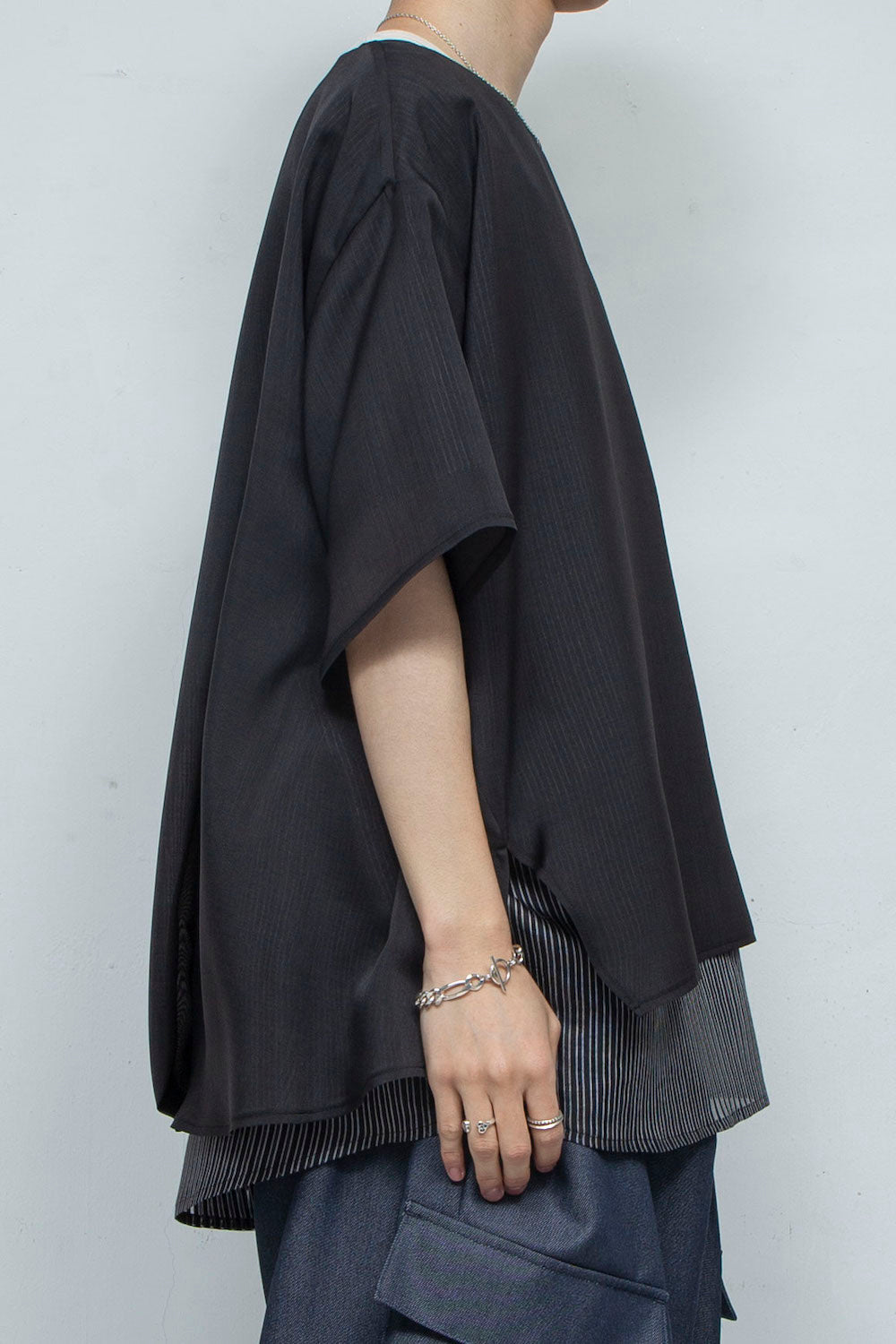 LB24SS-PO06-ETR | 船领人造层套头衫 |