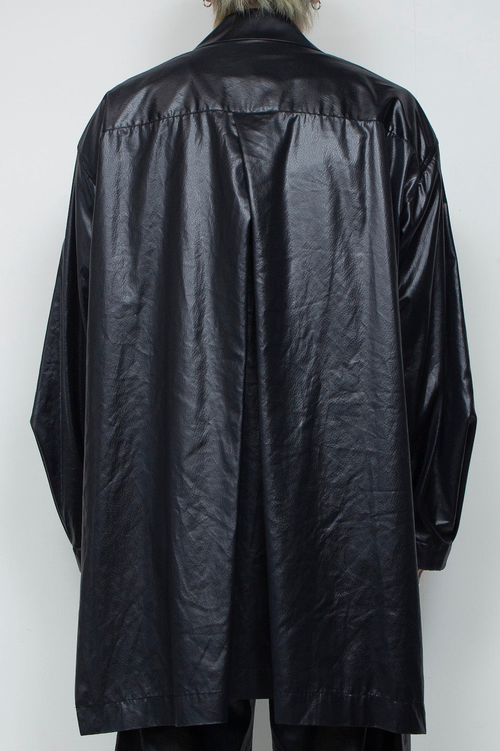<LAST 1点> LB25AW-SHCO01-FFL | FAKE-FAKE LEATHER Ⅱ ステンカラーライトコート | BLACK