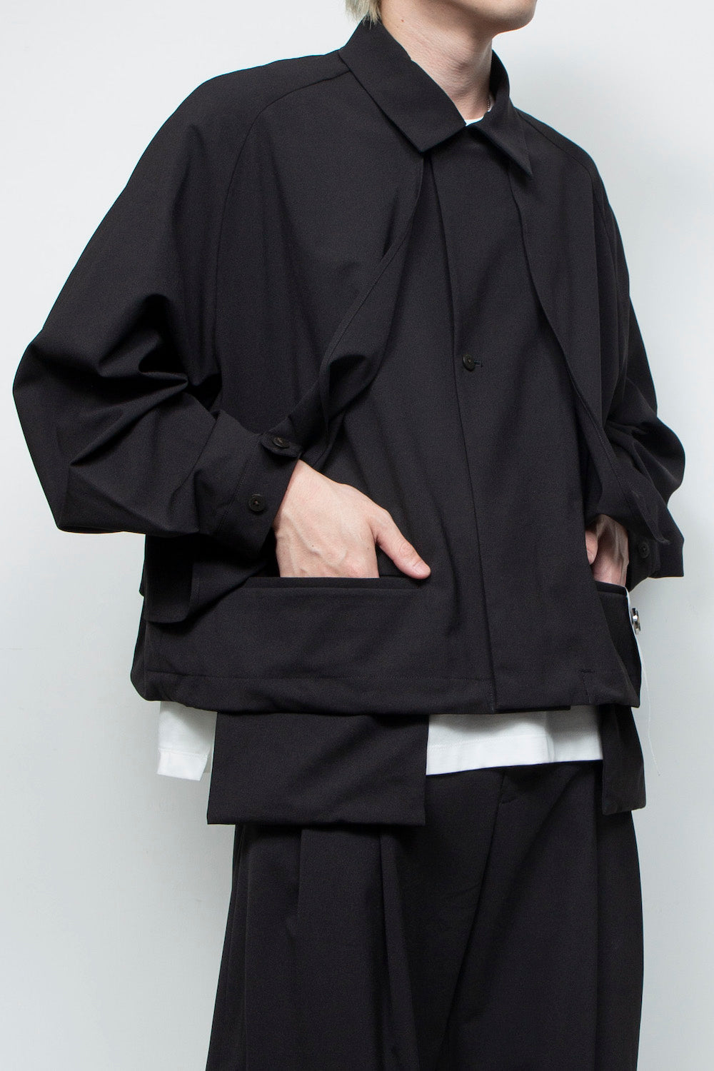 <LAST 1点> LB25AW-SH09-BDS | 3レイヤーボンディングスーツショートトレンチジャケット | BLACK
