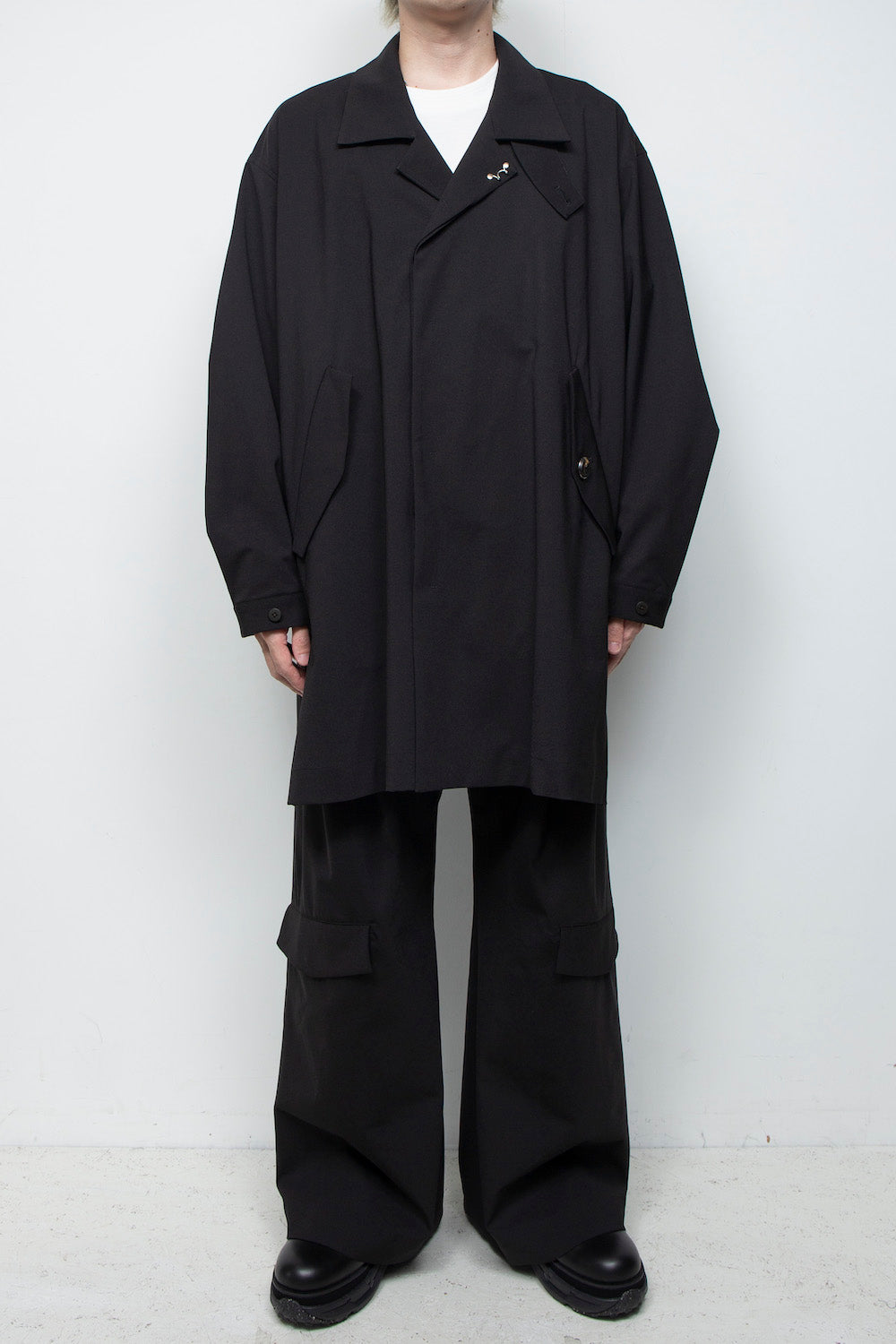 LB25AW-SHCO01-BDS | 3レイヤーボンディングスーツステンカラーライトコート | BLACK