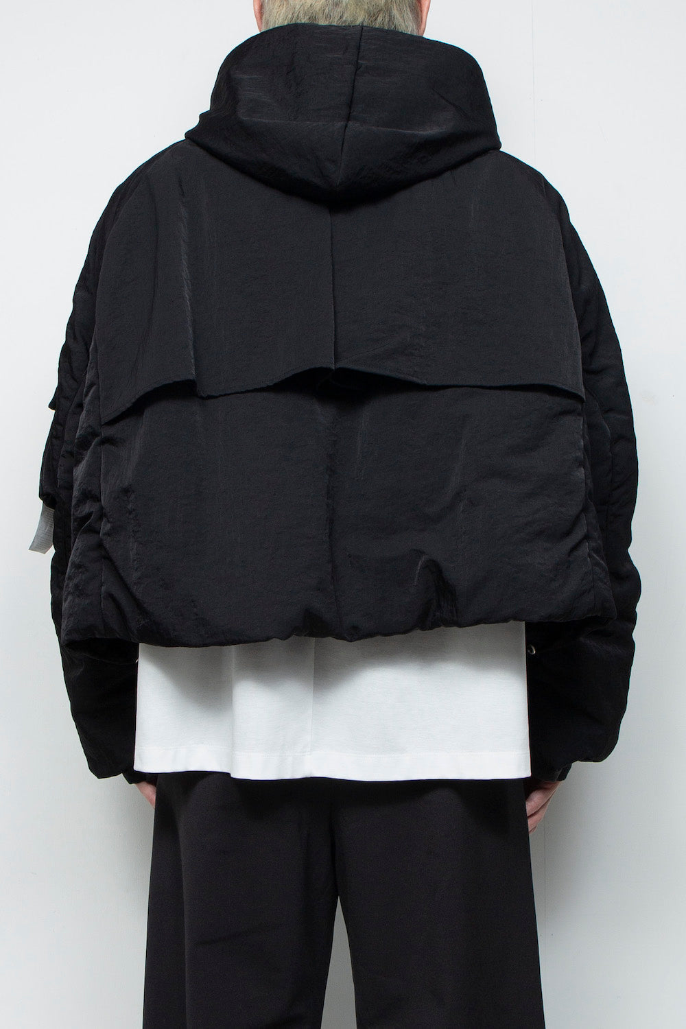 <LAST 1点> LB25AW-BL03-VTN | QUOISM®️パッティングショートフードブルゾン | BLACK