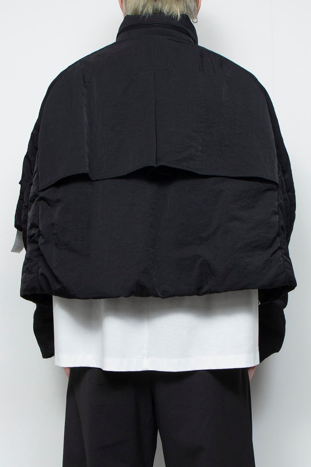 <LAST 1点> LB25AW-BL03-VTN | QUOISM®️パッティングショートフードブルゾン | BLACK