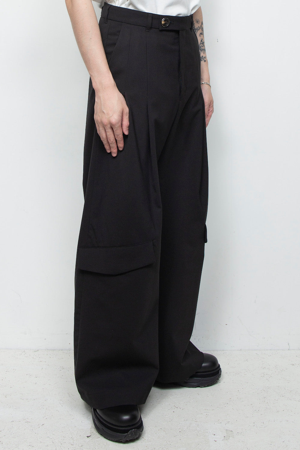 <LAST 1点> LB25AW-PT09-BDS | 3レイヤーボンディングスーツシンフラップバギートラウザー | BLACK