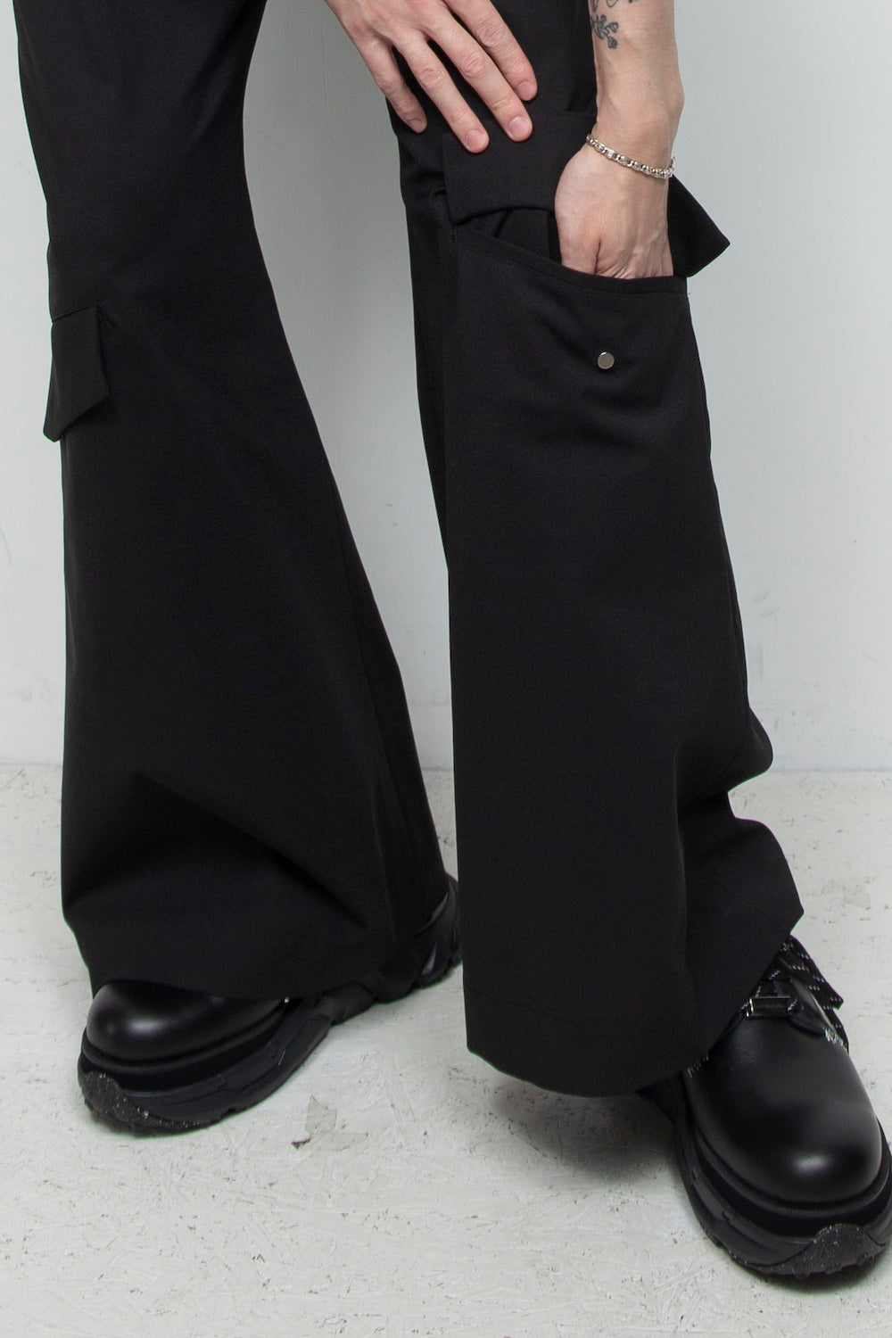 <LAST 1点> LB25AW-PT09-BDS | 3レイヤーボンディングスーツシンフラップバギートラウザー | BLACK