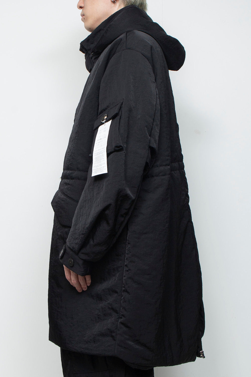 <LAST 1点> LB25AW-FC01-VTN | QUOISM®️パッティングフィッシュテールコート | BLACK