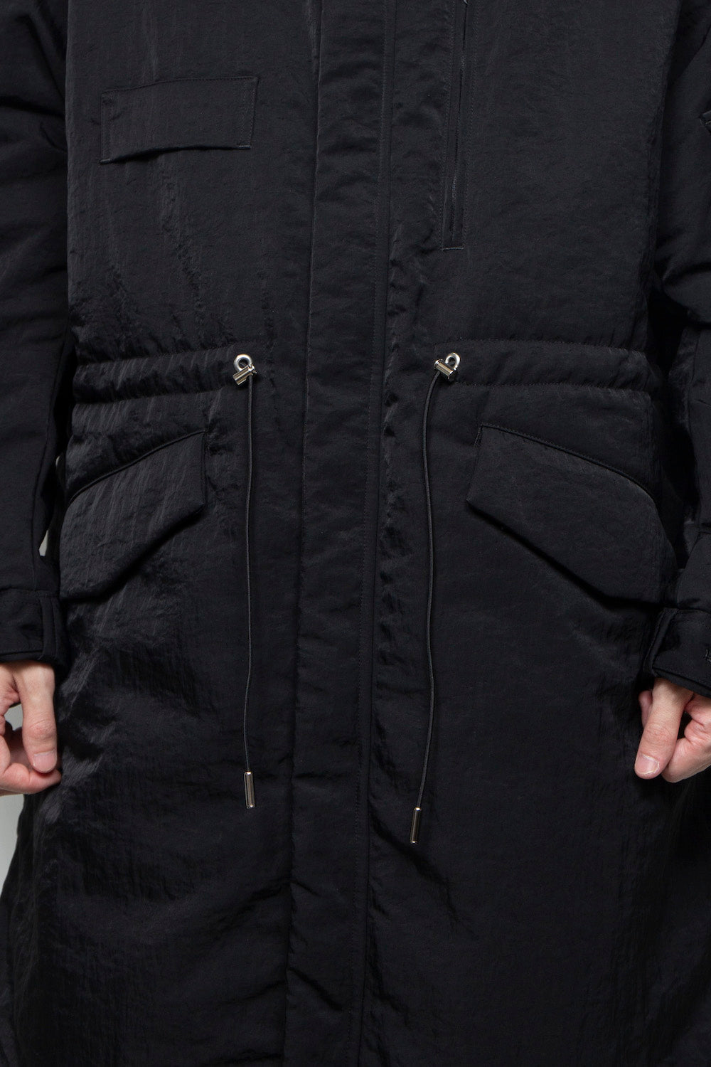 <LAST 1点> LB25AW-FC01-VTN | QUOISM®️パッティングフィッシュテールコート | BLACK