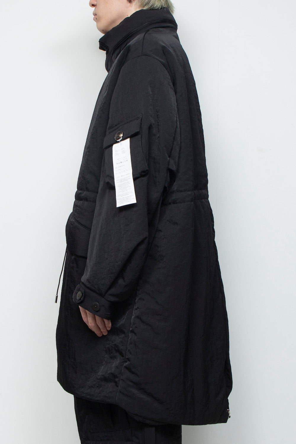 <LAST 1点> LB25AW-FC01-VTN | QUOISM®️パッティングフィッシュテールコート | BLACK