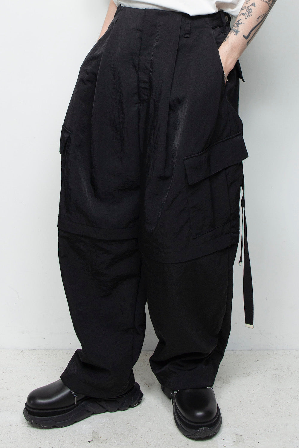 LB25AW-PT05-VTN | ヴィンテージナイロンデタッチャブルカーゴパンツ | BLACK