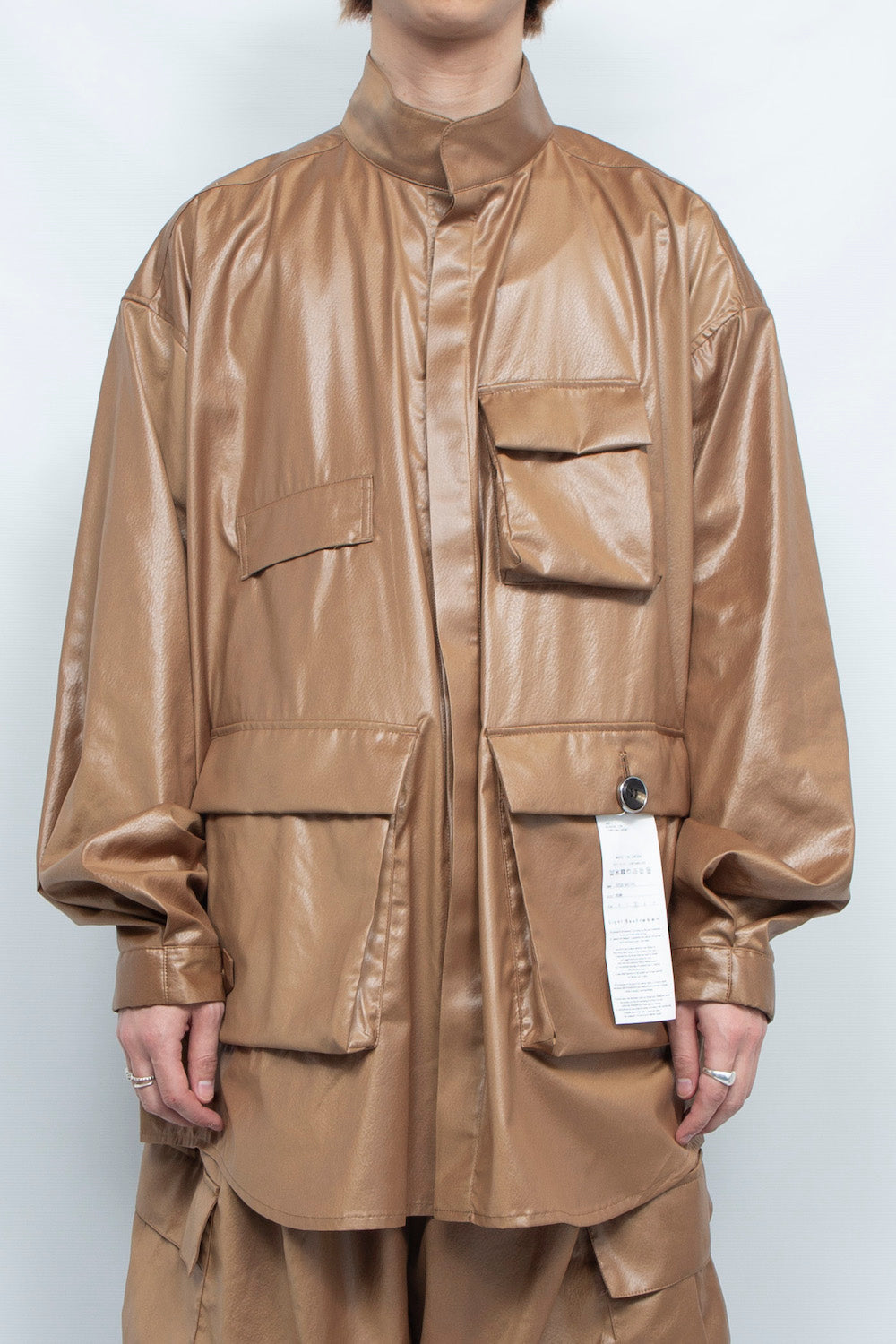 <LAST 1点>
LB25SS-SH07-FFL| FAKE-FAKE LEATHER Ⅱ M-65モチーフシャツジャケット | BROWN