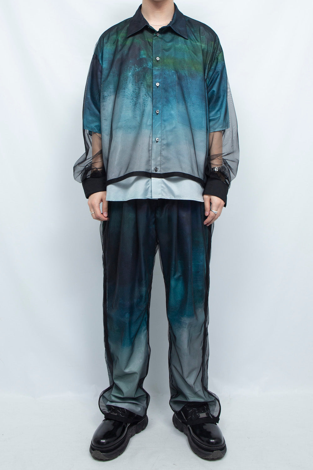 LB25SS-SH08-RCT-LSC | Original graphic 3D layered blouse | COLD LANDSCAPE