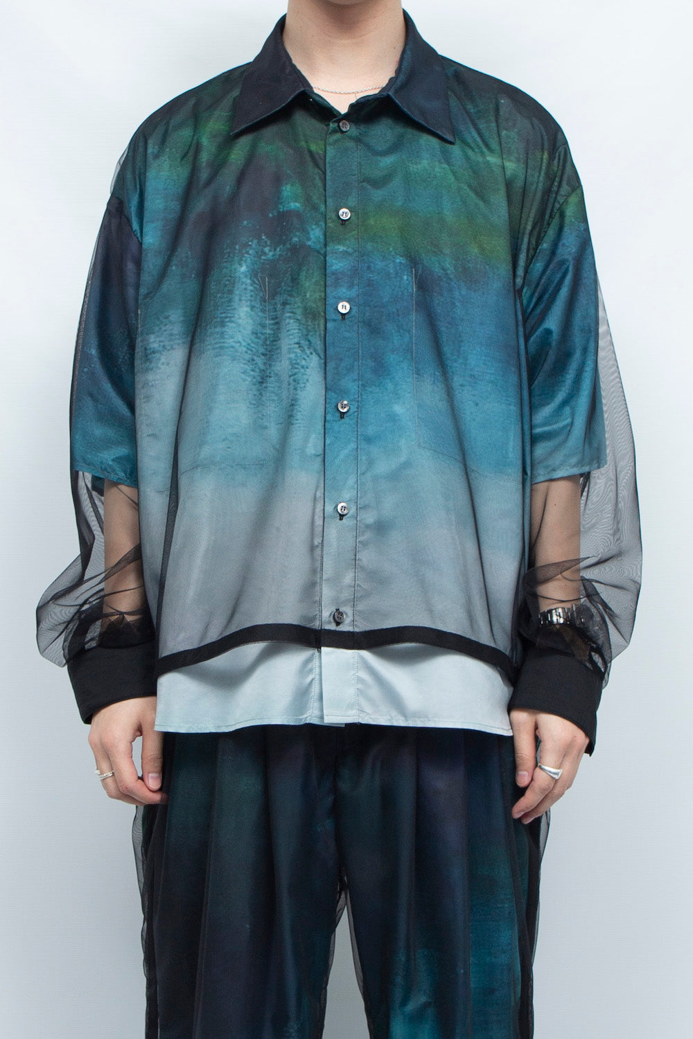 LB25SS-SH08-RCT-LSC | Original graphic 3D layered blouse | COLD LANDSCAPE