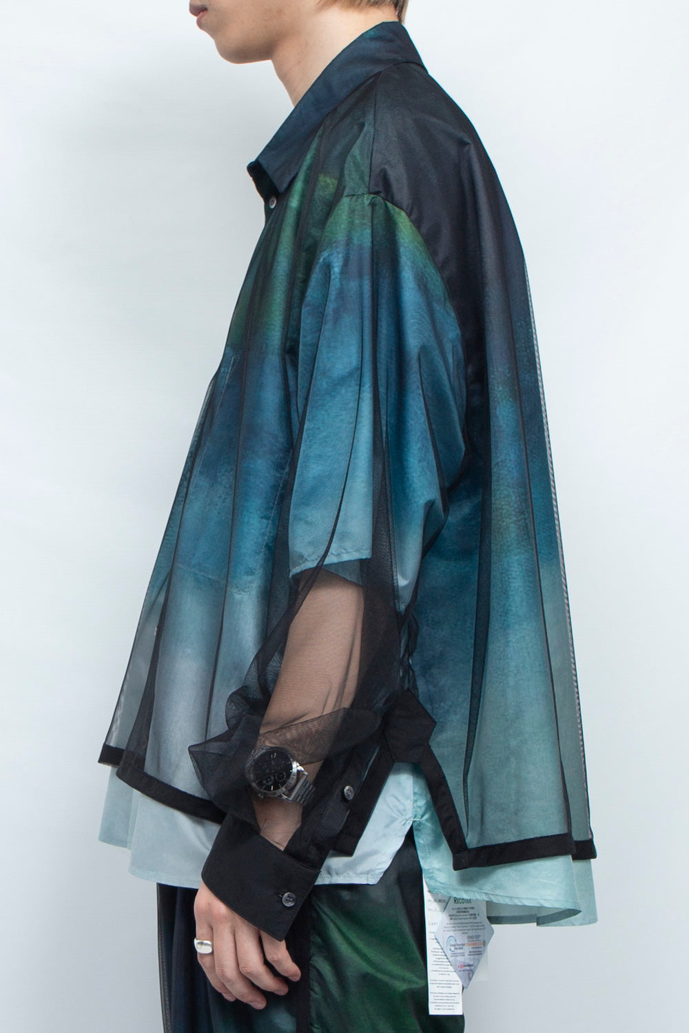 LB25SS-SH08-RCT-LSC | Original graphic 3D layered blouse | COLD LANDSCAPE